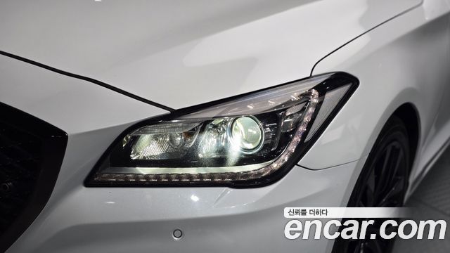 Genesis G80 2017 — photo 8