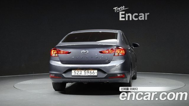 Hyundai AVANTE 2019 — photo 4