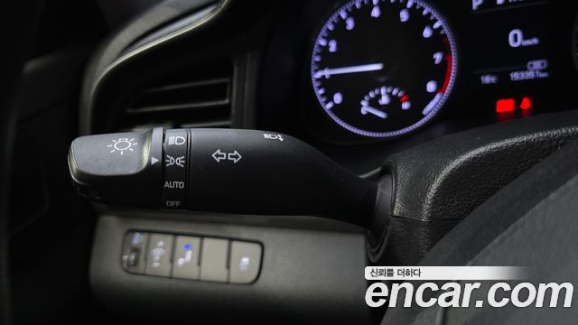 Hyundai AVANTE 2019 — photo 27