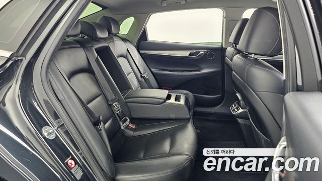 Hyundai Grandeur 2021 — photo 18