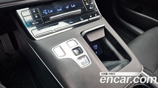 Hyundai Grandeur 2021 — photo 30