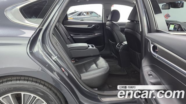 Hyundai Grandeur 2019 — photo 17