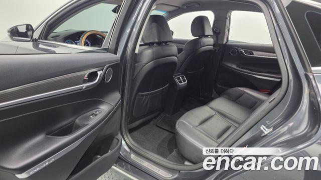 Hyundai Grandeur 2019 — photo 18