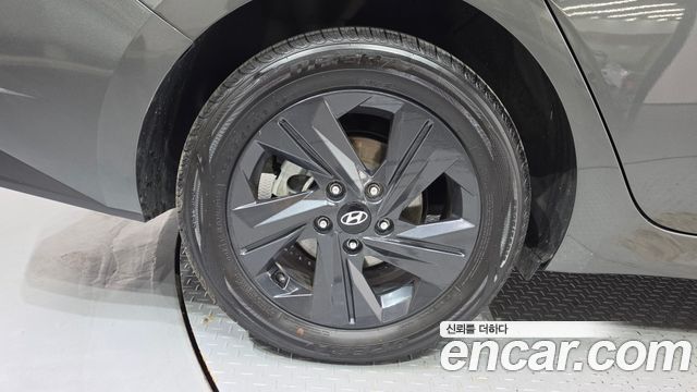 Hyundai AVANTE 2023 — photo 5
