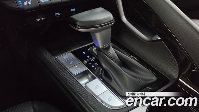 Hyundai AVANTE 2023 — photo 12