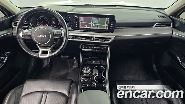 Kia K5 2022 — photo 10