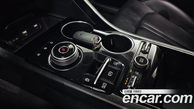 Kia K5 2022 — photo 12