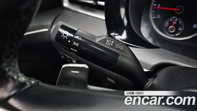 Kia K5 2022 — photo 27