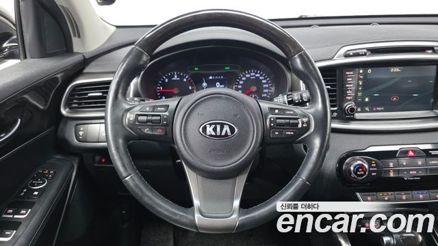Kia Sorento 2016 — photo 20