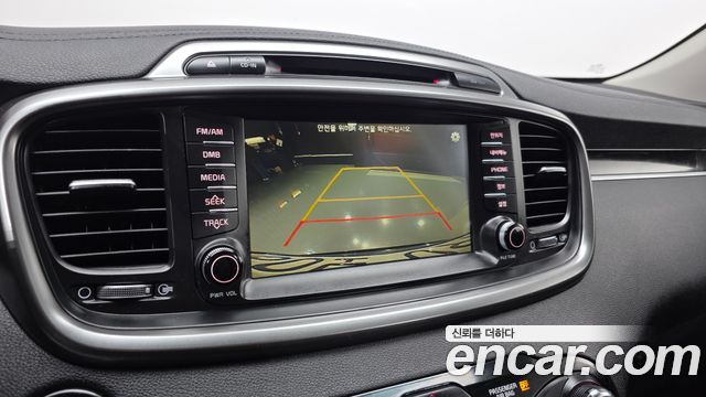 Kia Sorento 2016 — photo 21