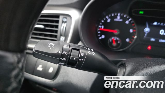 Kia Sorento 2016 — photo 31