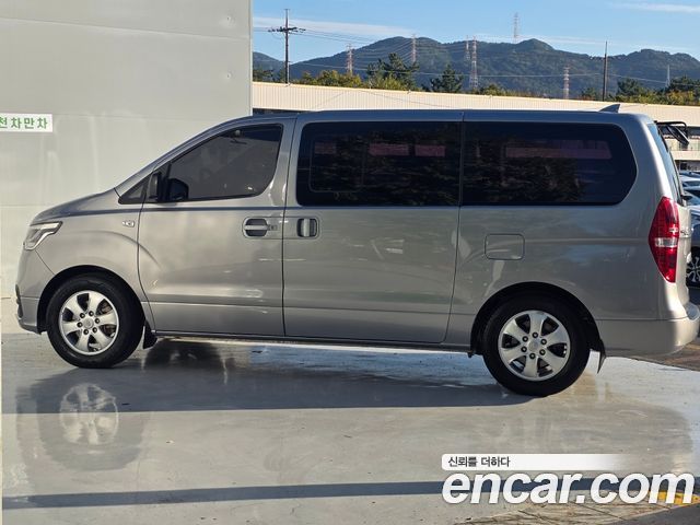 Hyundai Starex 2020 — photo 8