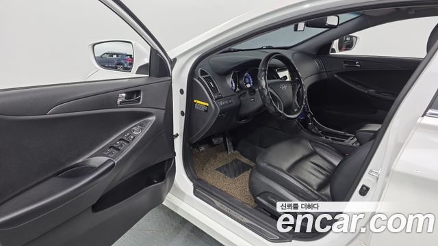 Hyundai Sonata 2014 — photo 10