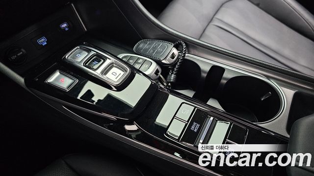 Hyundai Sonata 2022 — photo 12