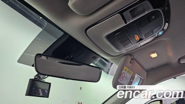 Hyundai Sonata 2022 — photo 25