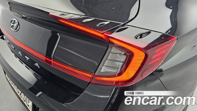 Hyundai Sonata 2022 — photo 9