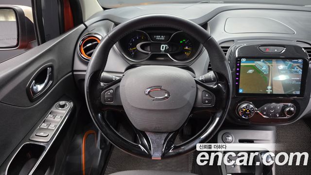 Renault Korea QM3 2014 — photo 13