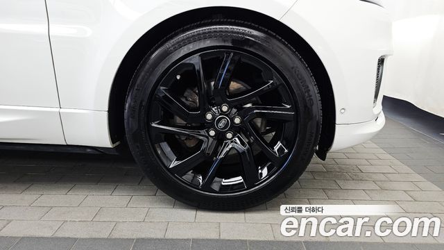 Land Rover Range Rover Sport 2019 — photo 5