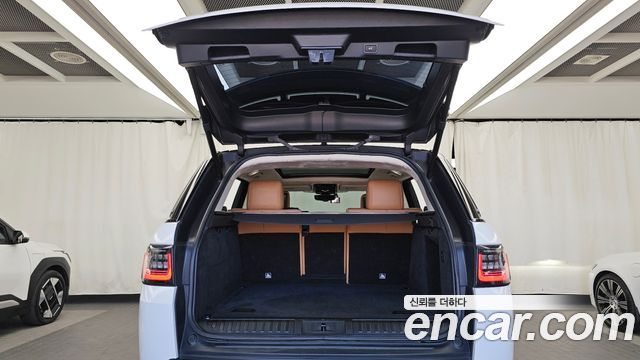 Land Rover Range Rover Sport 2019 — photo 41