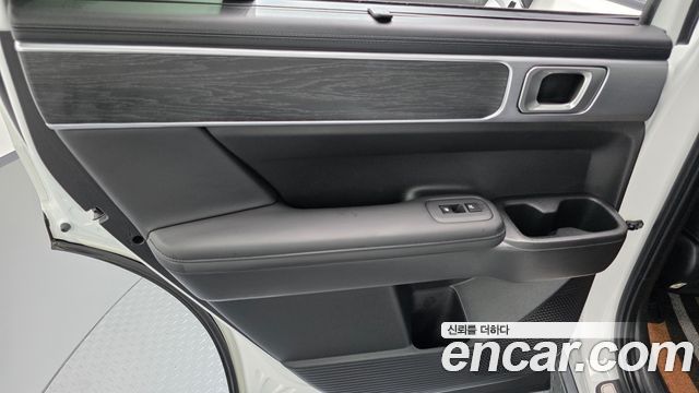Hyundai Santafe 2024 — photo 15