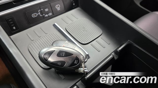 Hyundai Santafe 2024 — photo 27