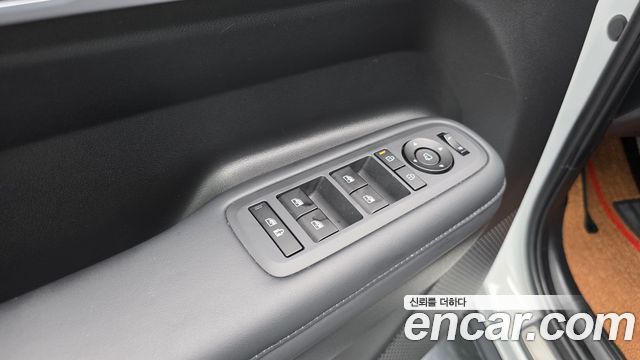 Hyundai Santafe 2024 — photo 28