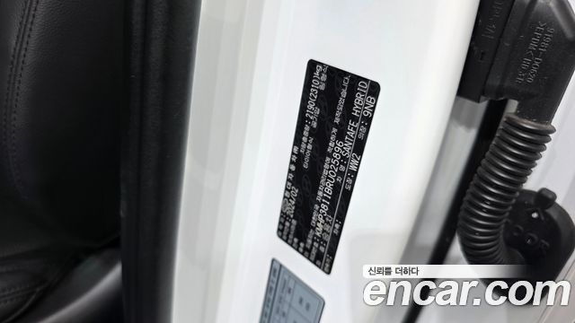 Hyundai Santafe 2024 — photo 30