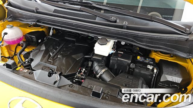 Hyundai Staria 2024 — photo 6