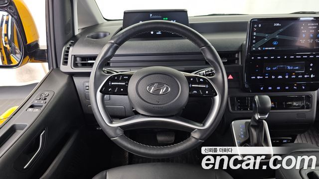 Hyundai Staria 2024 — photo 19
