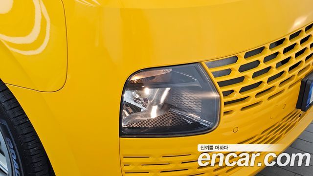 Hyundai Staria 2024 — photo 8