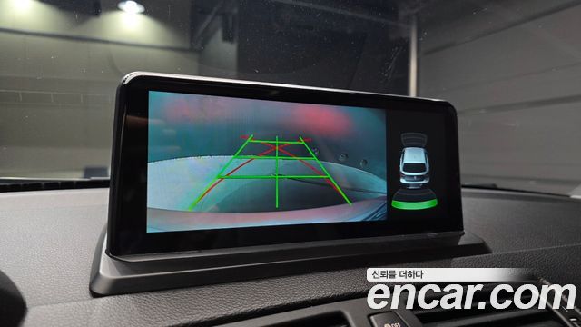 BMW 1-Series 2011 — photo 15
