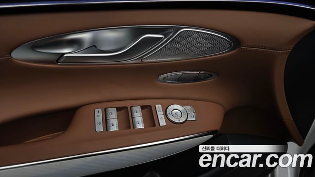 Genesis GV70 2026 — photo 23