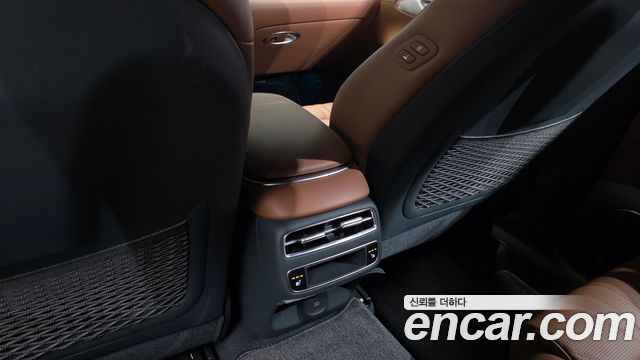 Genesis GV70 2026 — photo 25