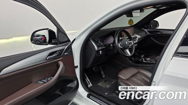 BMW X4 2022 — photo 10