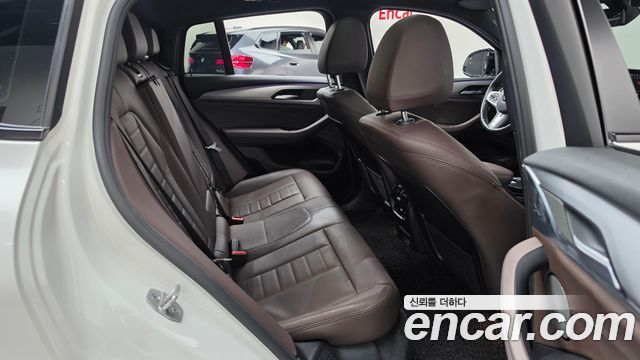 BMW X4 2022 — photo 12