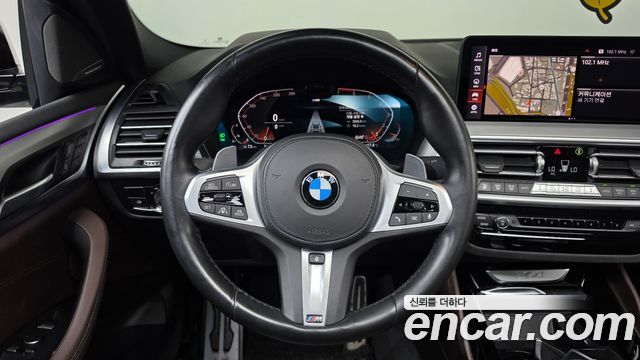 BMW X4 2022 — photo 13