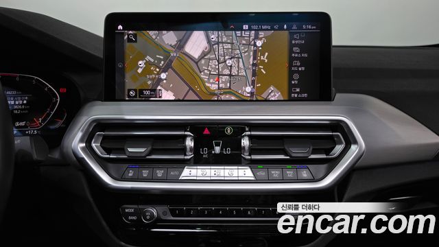 BMW X4 2022 — photo 14