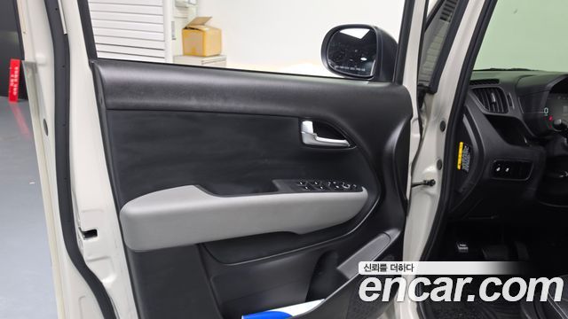 Kia RAY 2023 — photo 14