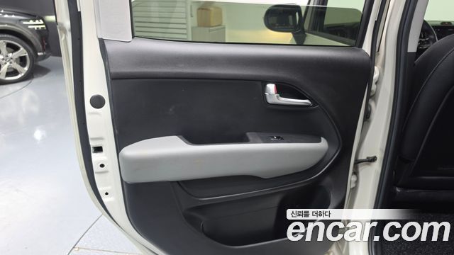 Kia RAY 2023 — photo 15
