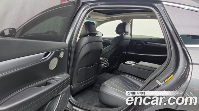 Genesis G80 2021 — photo 17
