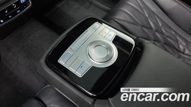 Genesis G80 2021 — photo 18