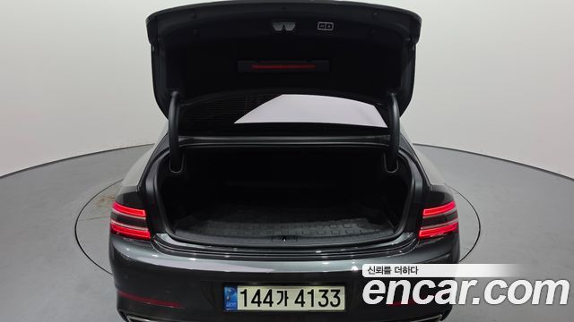 Genesis G80 2021 — photo 20