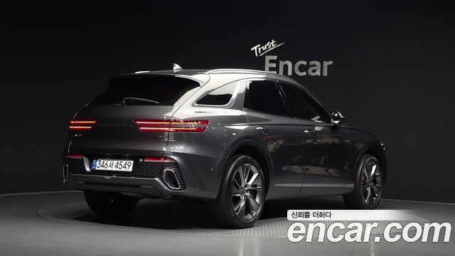 Genesis GV70 2023 — photo 2
