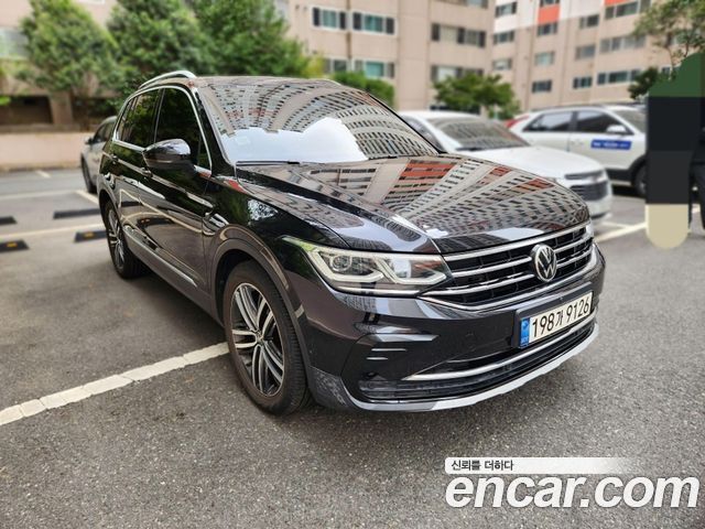 Volkswagen Tiguan 2021 — photo 3