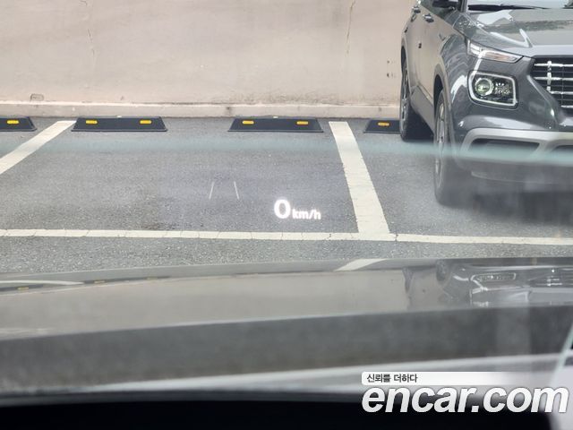 Volkswagen Tiguan 2021 — photo 14