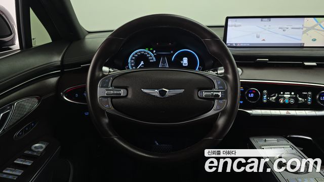 Genesis GV70 2021 — photo 20