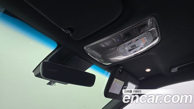 Genesis GV70 2021 — photo 25