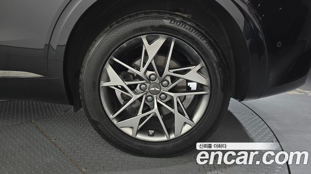 Genesis GV70 2021 — photo 7