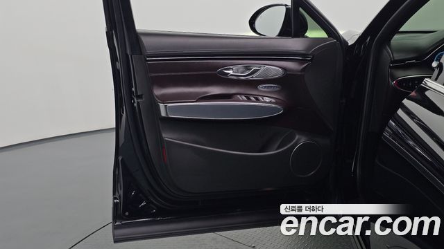 Genesis GV70 2021 — photo 14