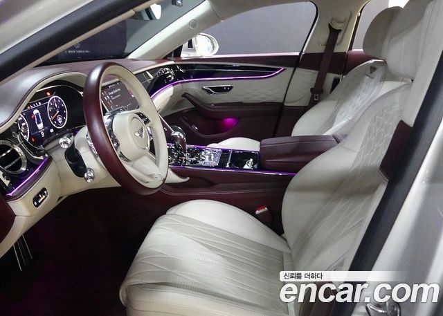 Bentley Flying Spur 2021 — photo 8